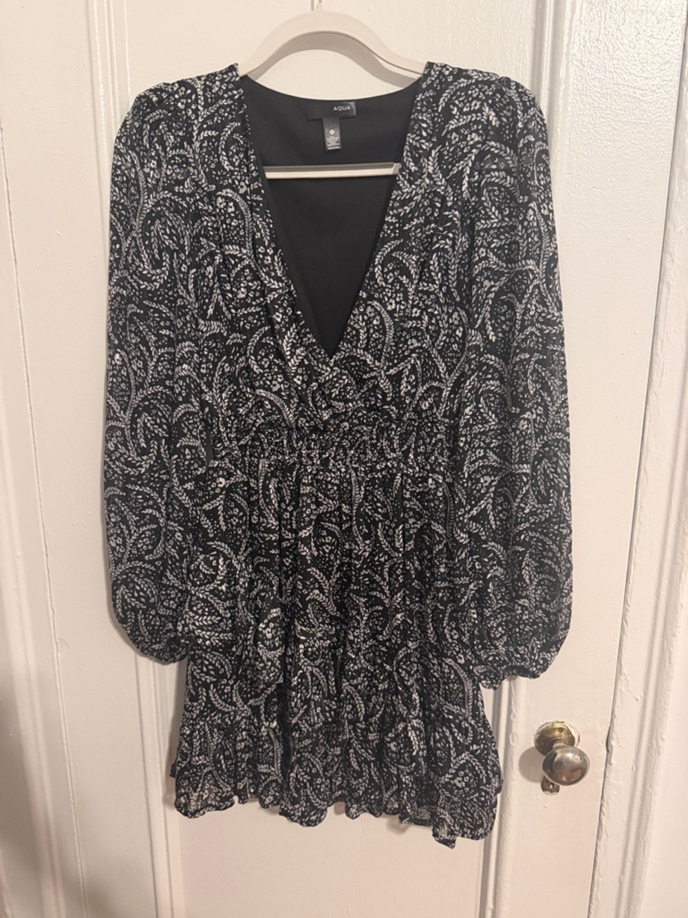 Aqua Black & White Printed Long Sleeve V-Neck Dress with Elastic Waist